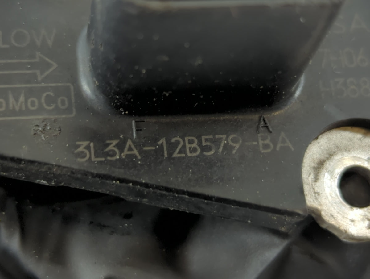 2005-2011 Mercury Grand Marquis Mass Air Flow Meter Maf Sensor 657404 - Oemusedautoparts1.com