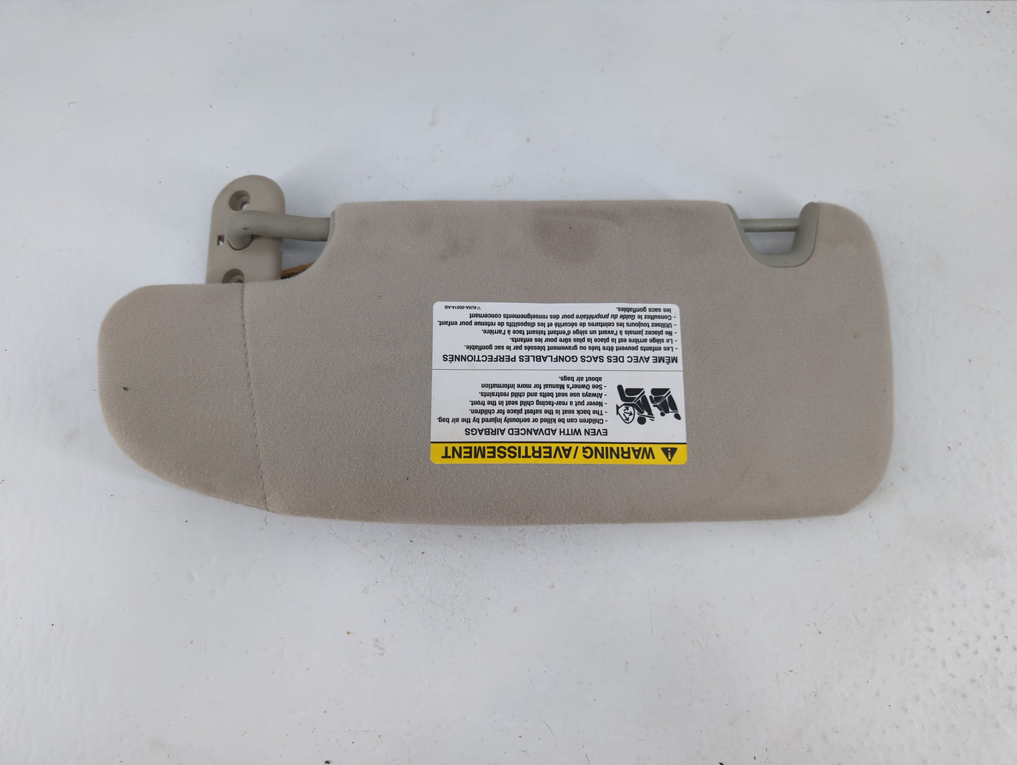 2006-2009 Mercury Milan Sun Visor Shade Replacement Passenger Right Mirror Fits Fits 2006 2007 2008 2009 OEM Used Auto Parts