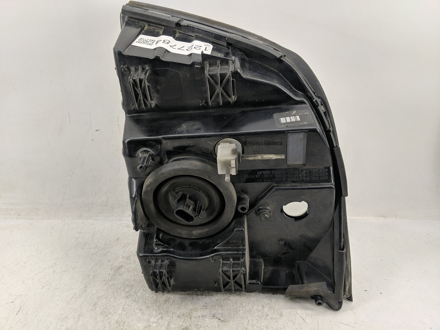 2006 Mercury Mountaineer Passenger Right Oem Head Light Headlight Lamp - Oemusedautoparts1.com