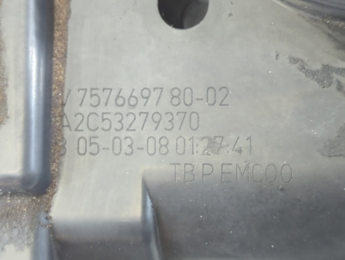 2008 Mini Cooper Throttle Body P/N:7576697 80-02 Fits OEM Used Auto Parts - Oemusedautoparts1.com