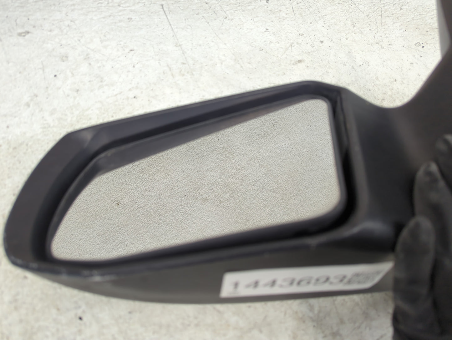 2007-2012 Nissan Altima Driver Side View Mirror - Left Door Mirror OEM Used - Oemusedautoparts1.com
