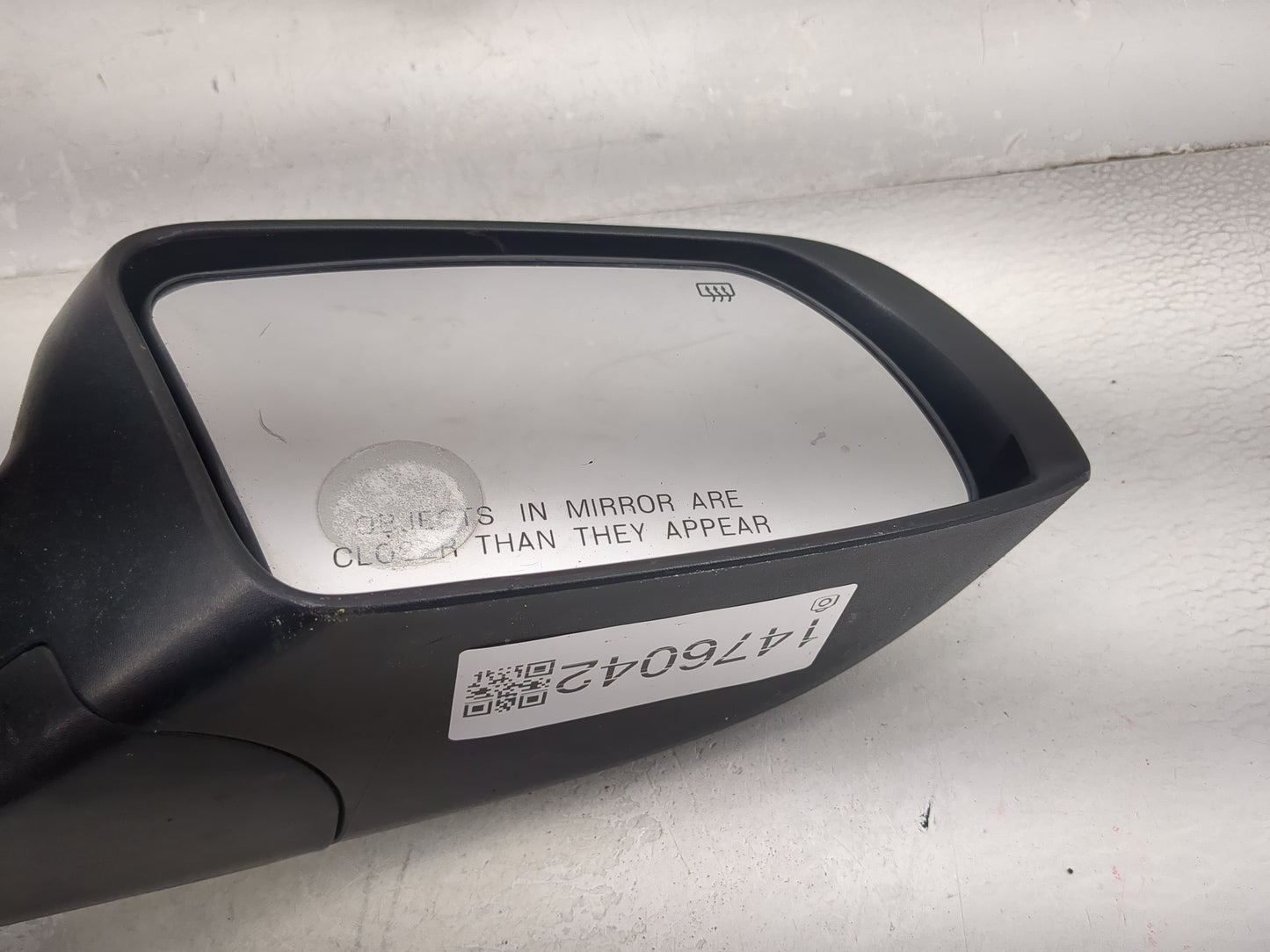 2007-2012 Nissan Altima Passenger Side View Mirror - Right Door Mirror OEM Used - Oemusedautoparts1.com
