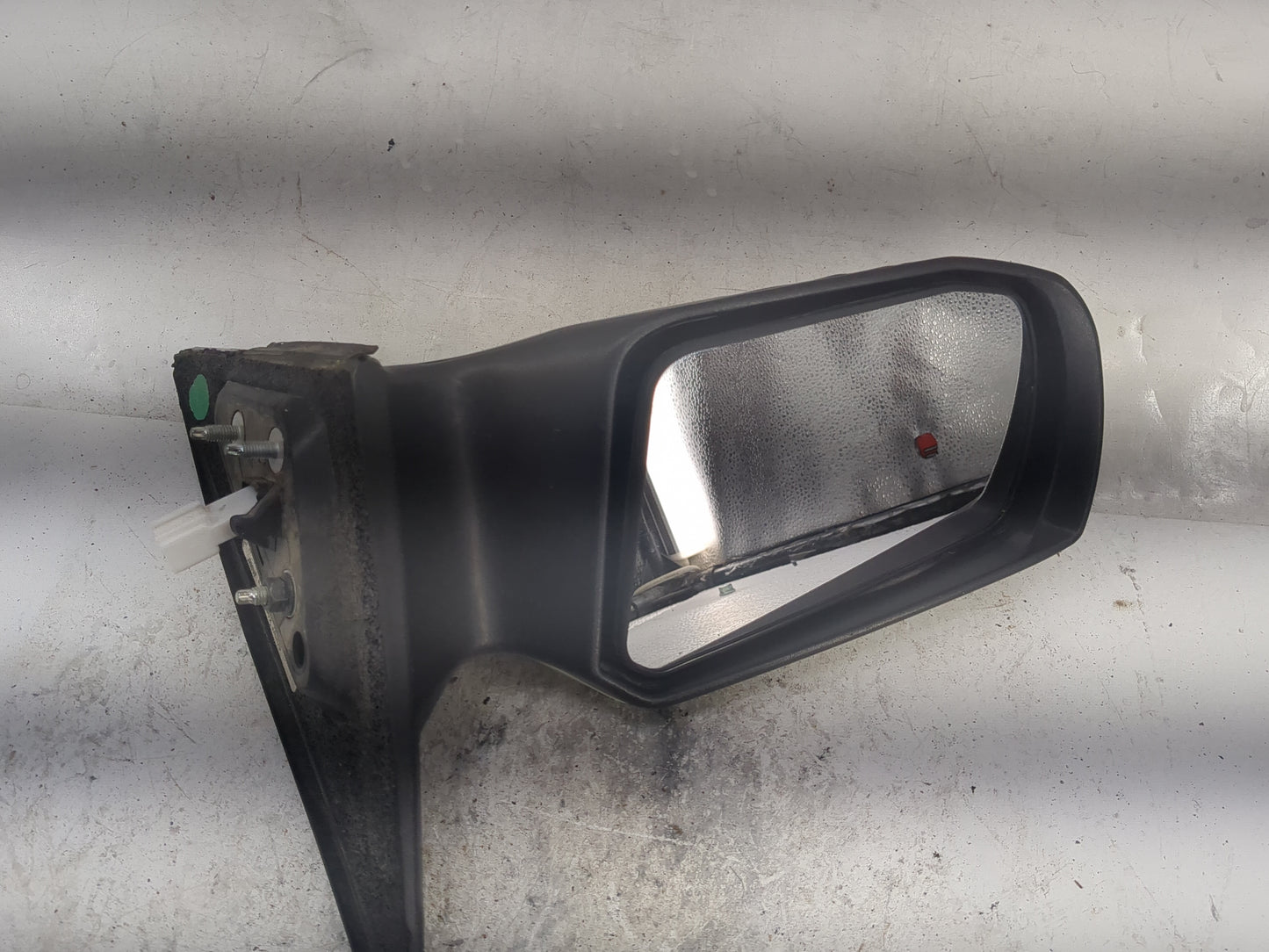 2007-2012 Nissan Altima Driver Side View Mirror - Left Door Mirror OEM Used - Oemusedautoparts1.com