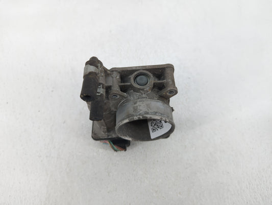 2007-2013 Nissan Altima Throttle Body P/N:RME60-16 526-01, RME60-15 Fits Fits 2007 2008 2009 2010 2011 2012 2013 OEM Used Auto Parts