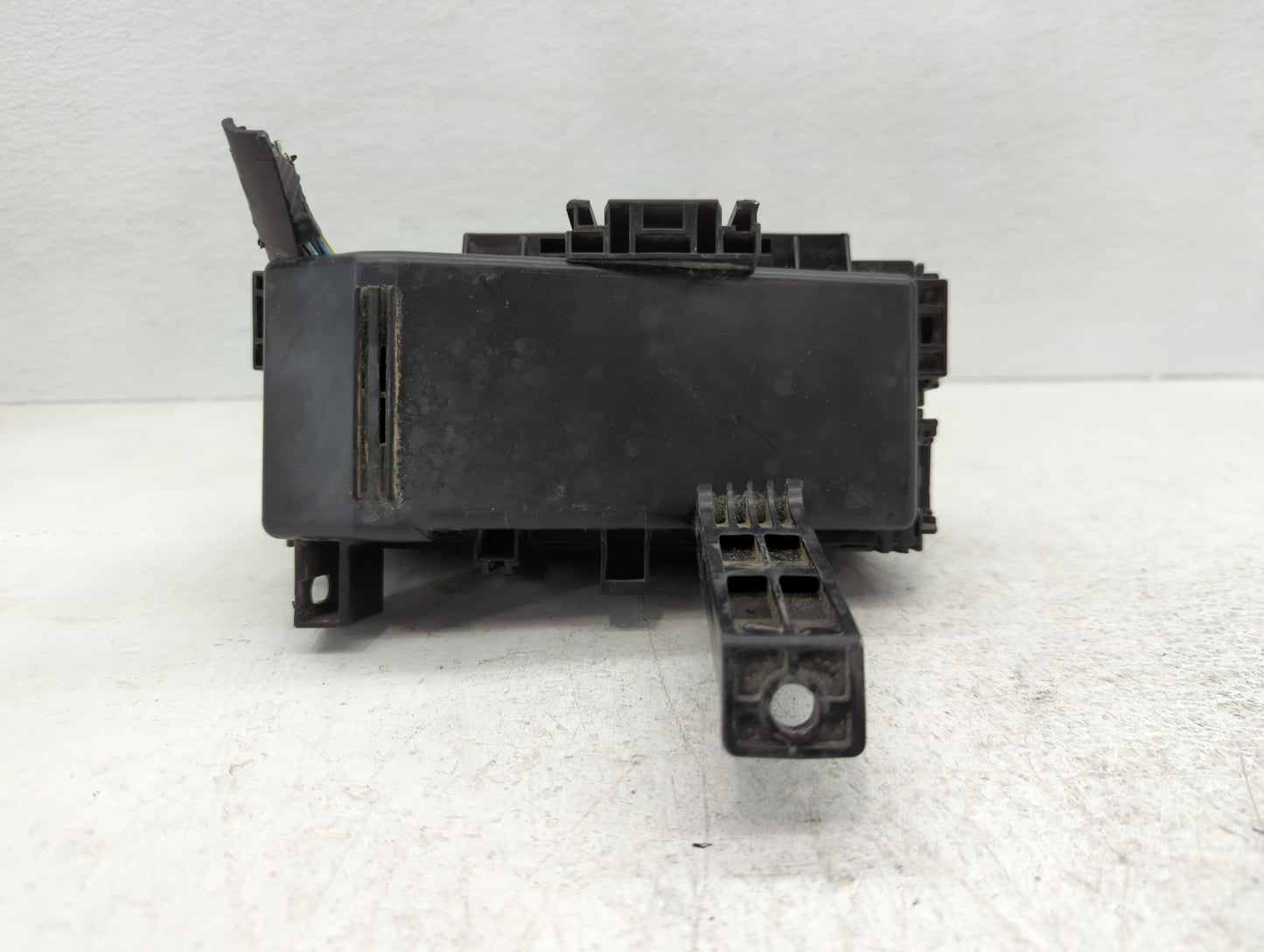 2007-2008 Nissan Frontier Fusebox Fuse Box Panel Relay Module P/N:24382 Fits Fits 2007 2008 OEM Used Auto Parts - Oemusedaut