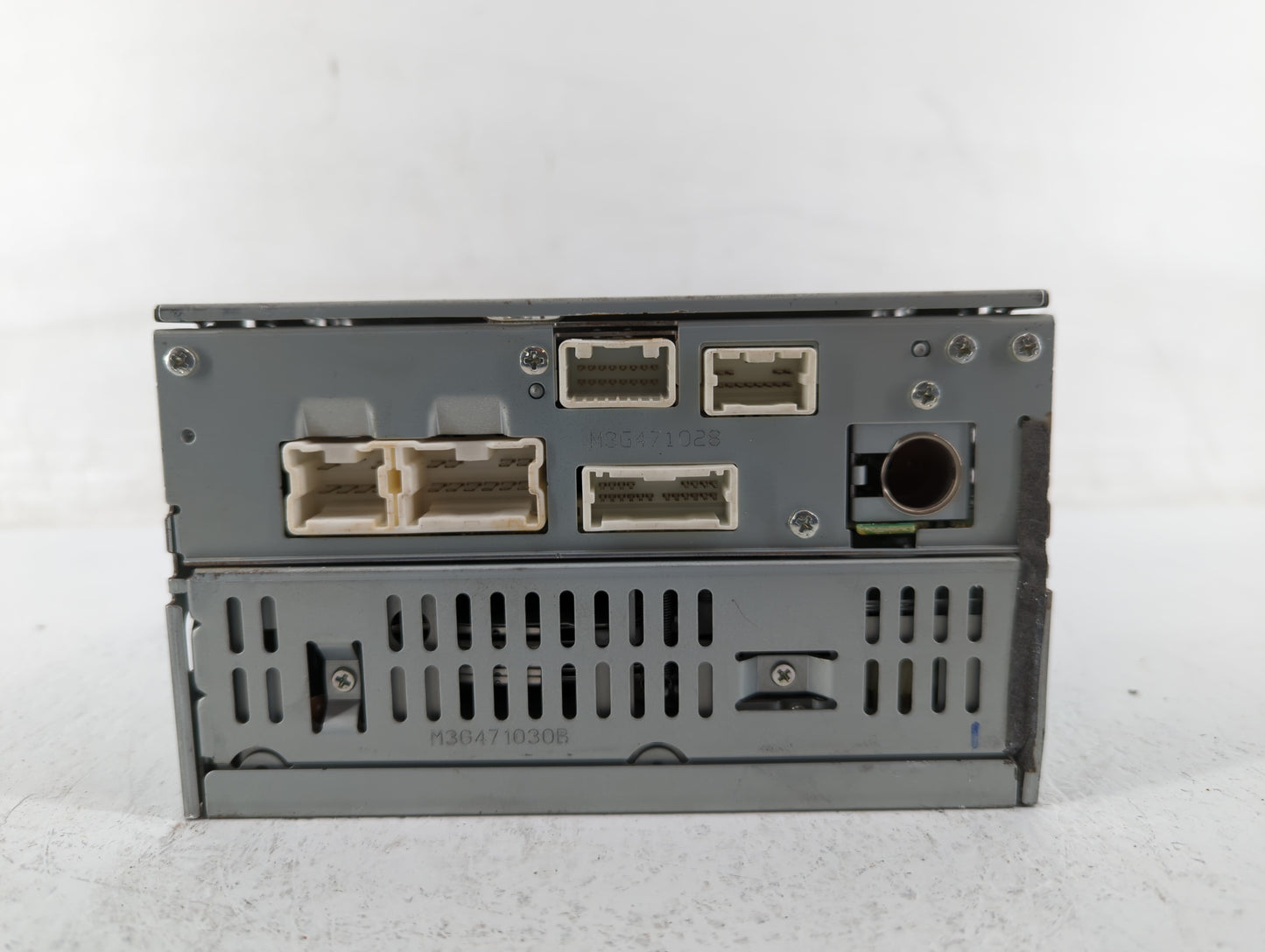 2008 Nissan Maxima Radio AM FM Cd Player Receiver Replacement P/N:28185 ZK32A Fits OEM Used Auto Parts - Oemusedautoparts1.c