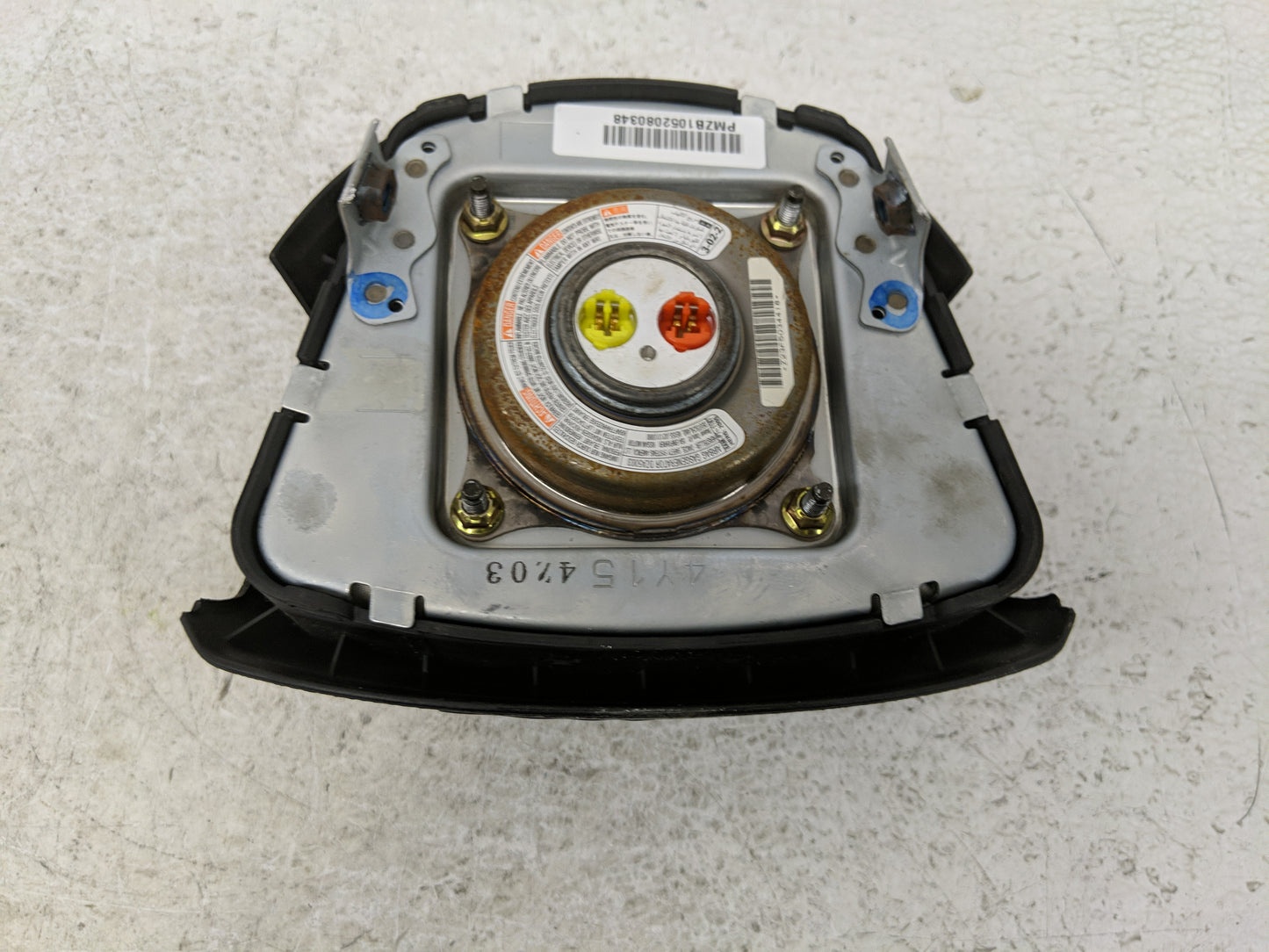2008 Nissan Murano Air Bag Driver Left Steering Wheel Mounted Fits OEM Used Auto Parts - Oemusedautoparts1.com