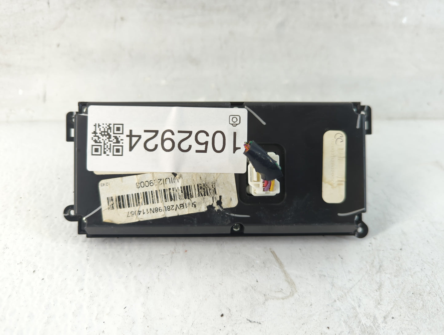 2008 Nissan Quest Climate Control Module Temperature AC/Heater Replacement Fits OEM Used Auto Parts - Oemusedautoparts1.com