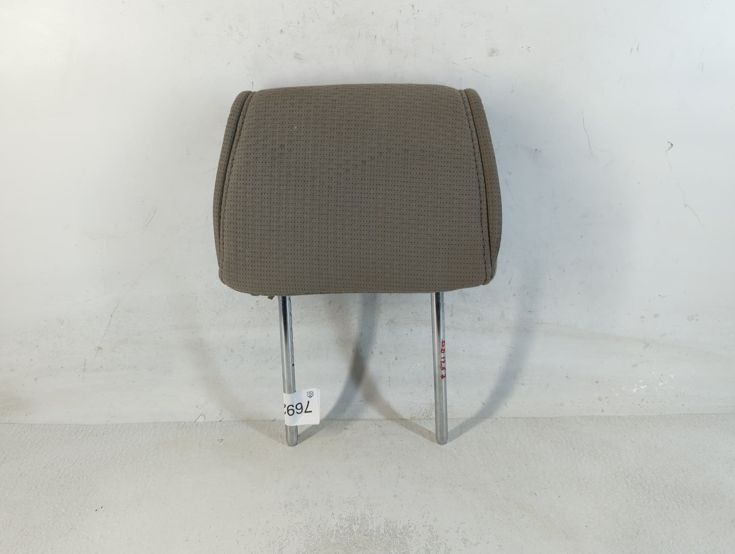 2008-2009 Nissan Quest Headrest Head Rest Front Driver Passenger Seat - Oemusedautoparts1.com