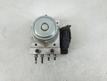2008-2009 Nissan Rogue ABS Pump Control Module Replacement P/N:TD8405 Fits Fits 2008 2009 OEM Used Auto Parts