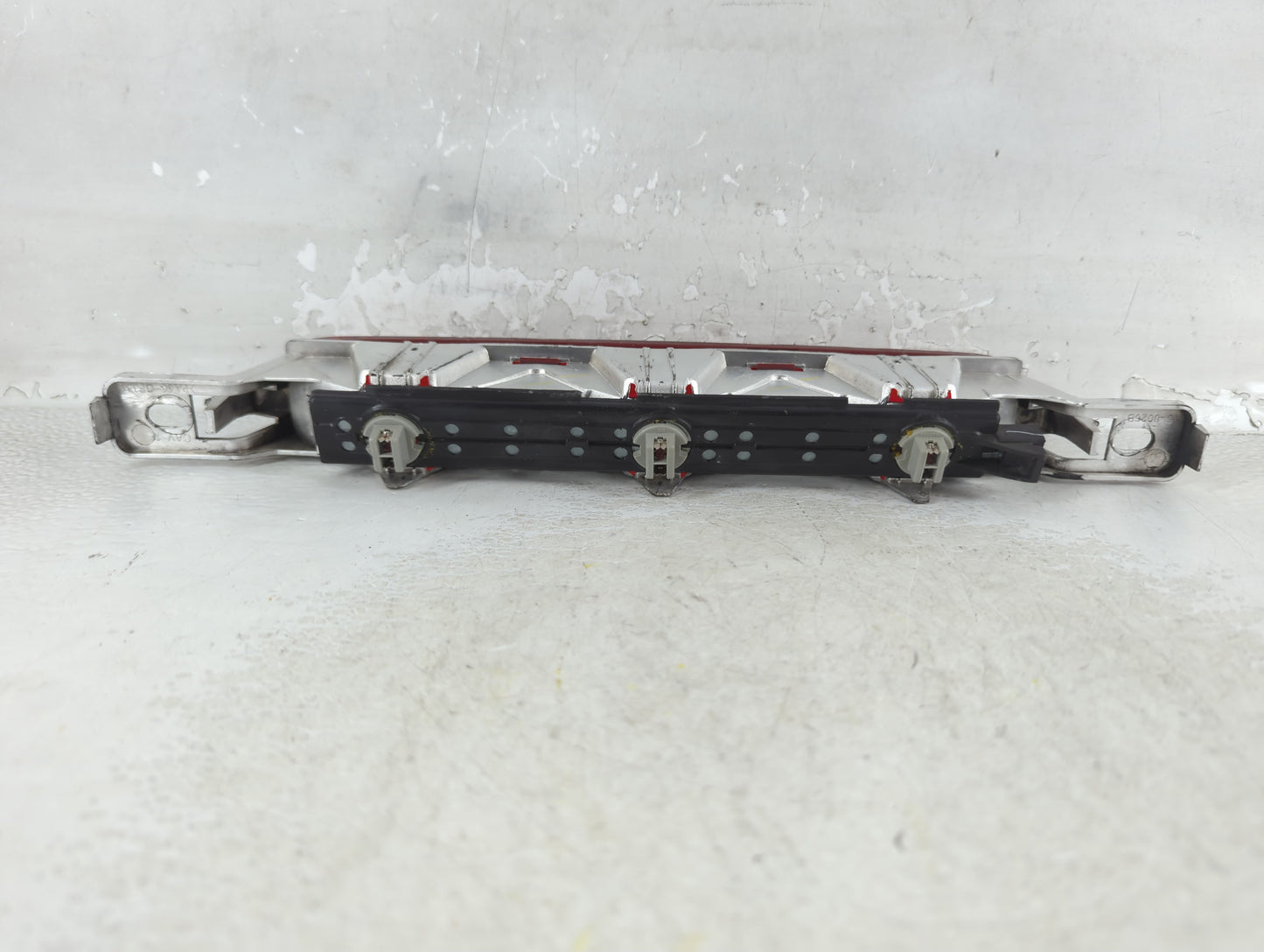 2008 Pontiac G6 Third Brake Light Tail Light Fits OEM Used Auto Parts - Oemusedautoparts1.com