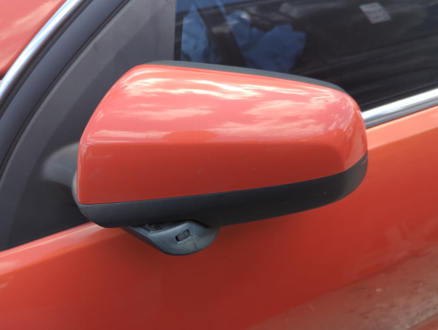 2008-2009 Pontiac G8 Driver Side View Mirror - Left Door Mirror OEM Used - Oemusedautoparts1.com