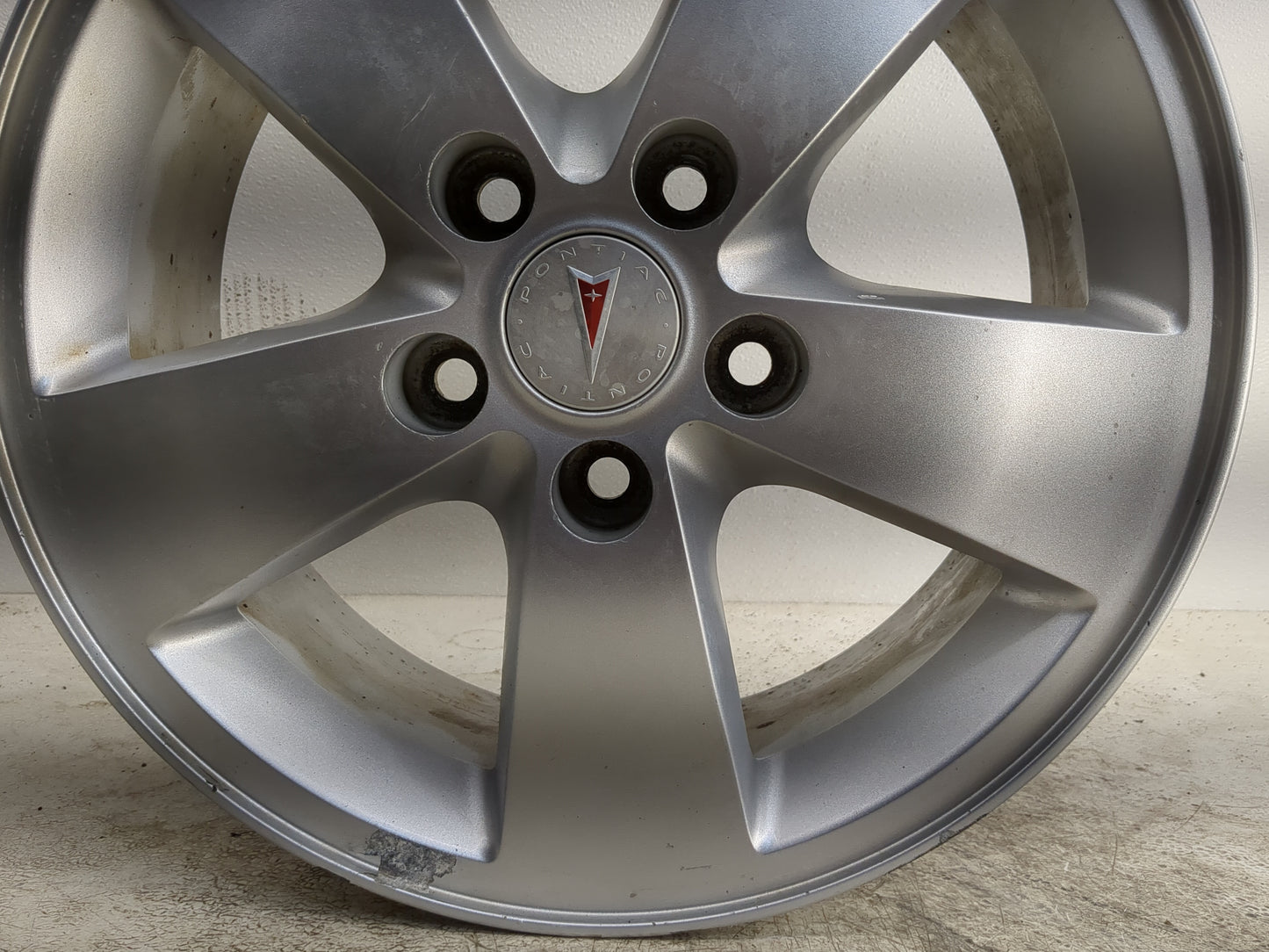2005-2008 Pontiac Grand Prix Oem Wheel Rim - Oemusedautoparts1.com