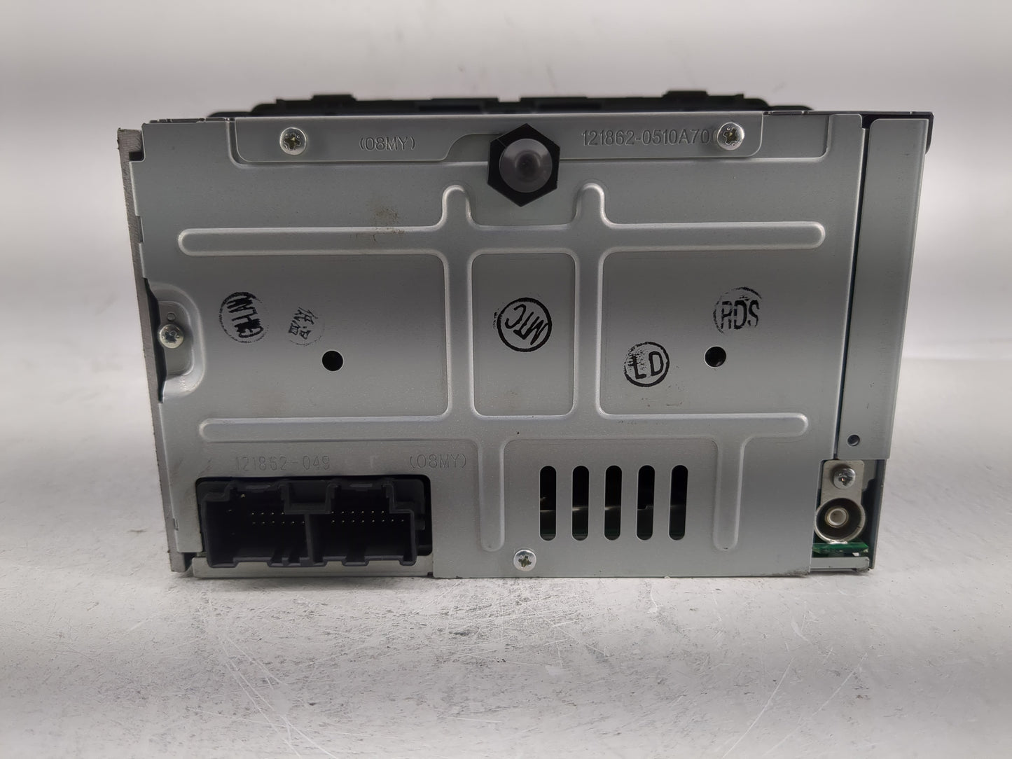 2008 Pontiac Torrent Radio AM FM Cd Player Receiver Replacement P/N:25956996 Fits OEM Used Auto Parts - Oemusedautoparts1.co