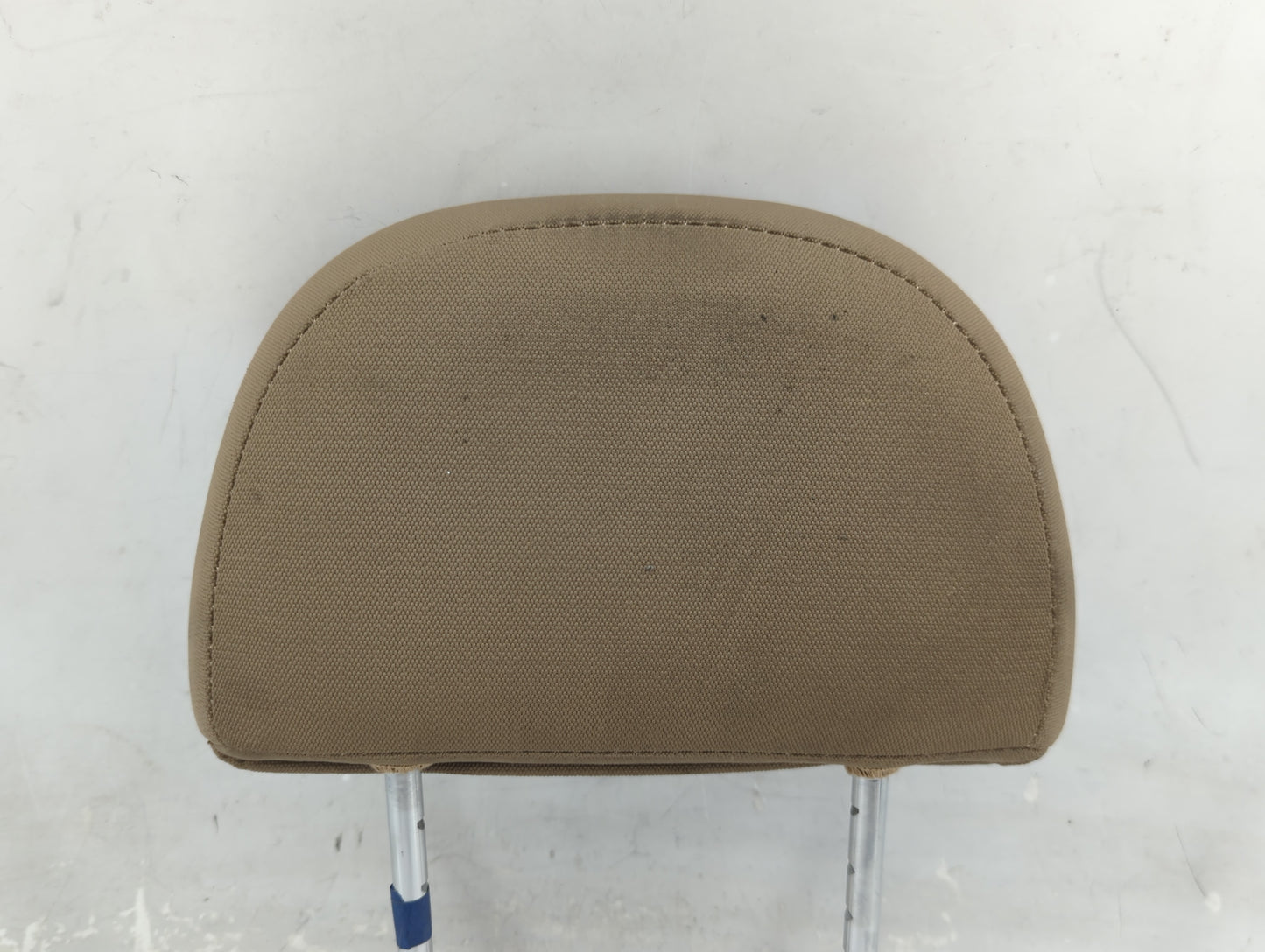 2008-2010 Saturn Vue Headrest Head Rest Rear Seat Fits Fits 2008 2009 2010 OEM Used Auto Parts - Oemusedautoparts1.com
