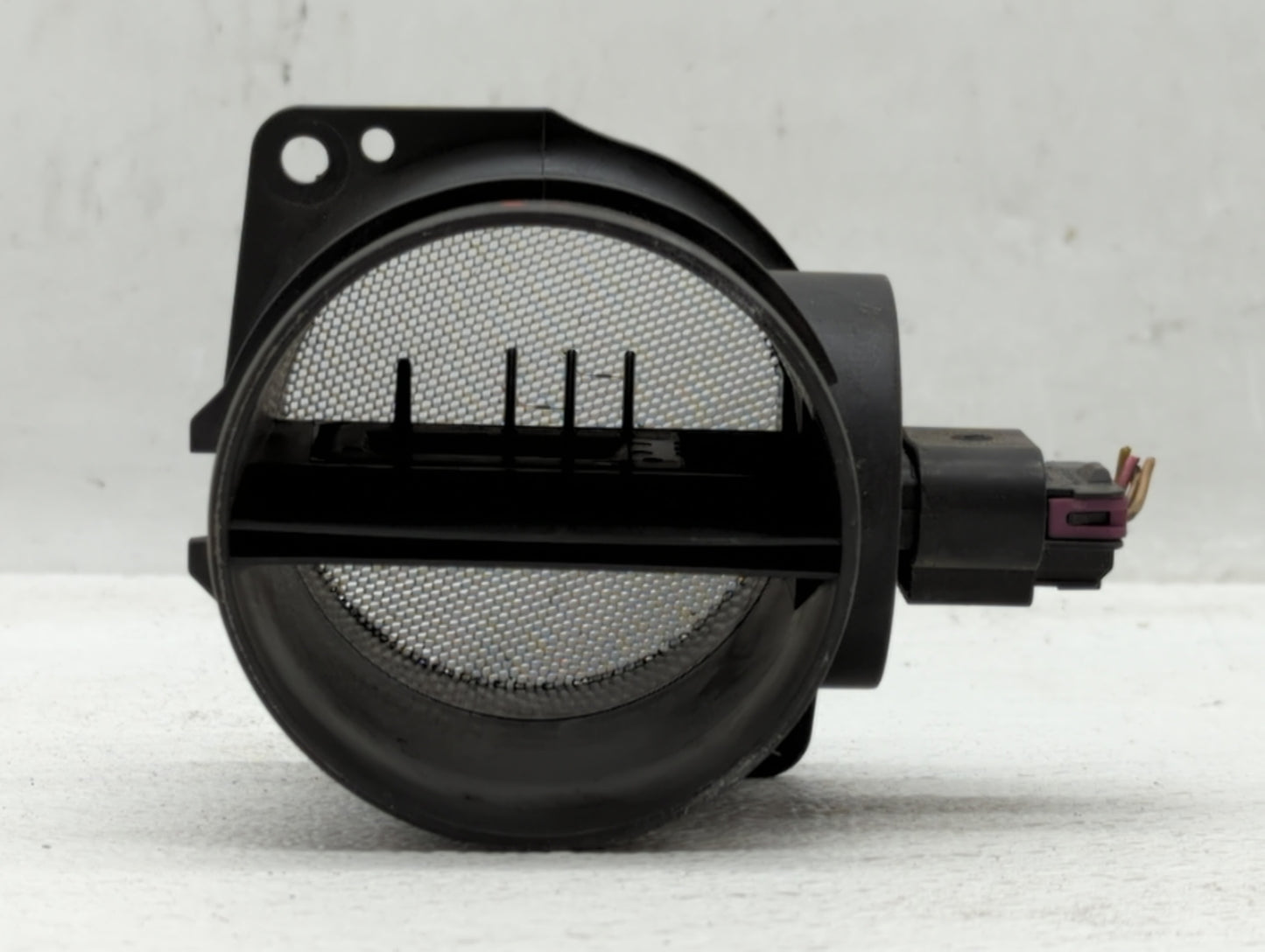 2008-2010 Saturn Vue Mass Air Flow Meter Maf - Oemusedautoparts1.com