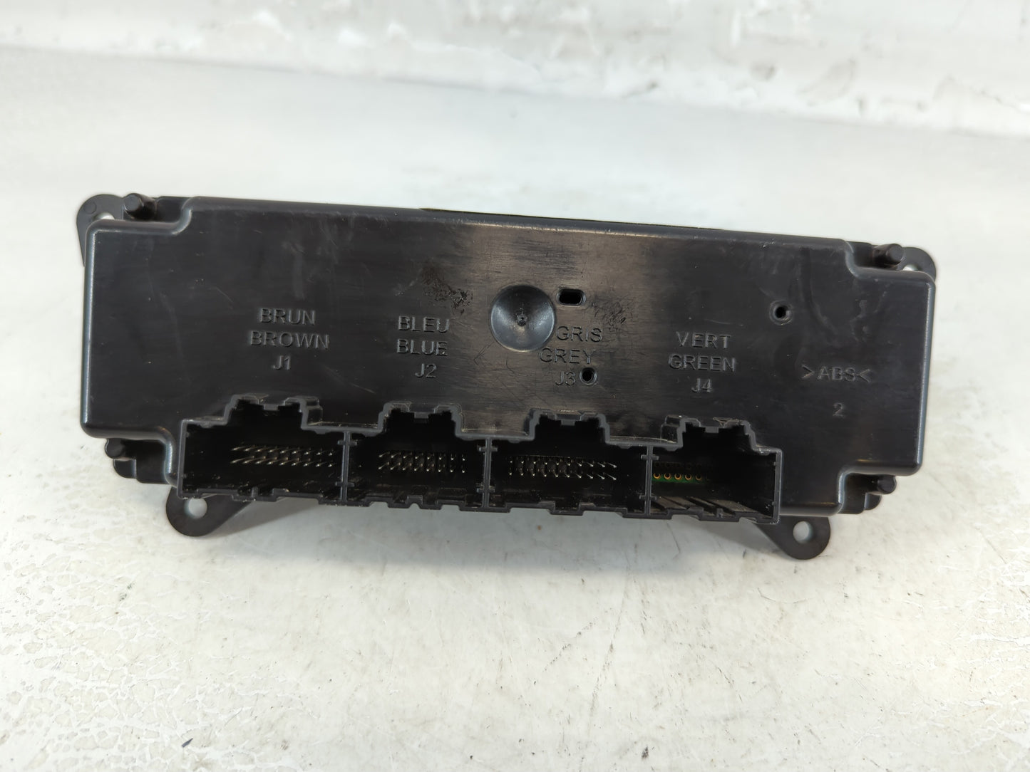 2008 Saturn Vue Climate Control Module Temperature AC/Heater Replacement Fits OEM Used Auto Parts - Oemusedautoparts1.com