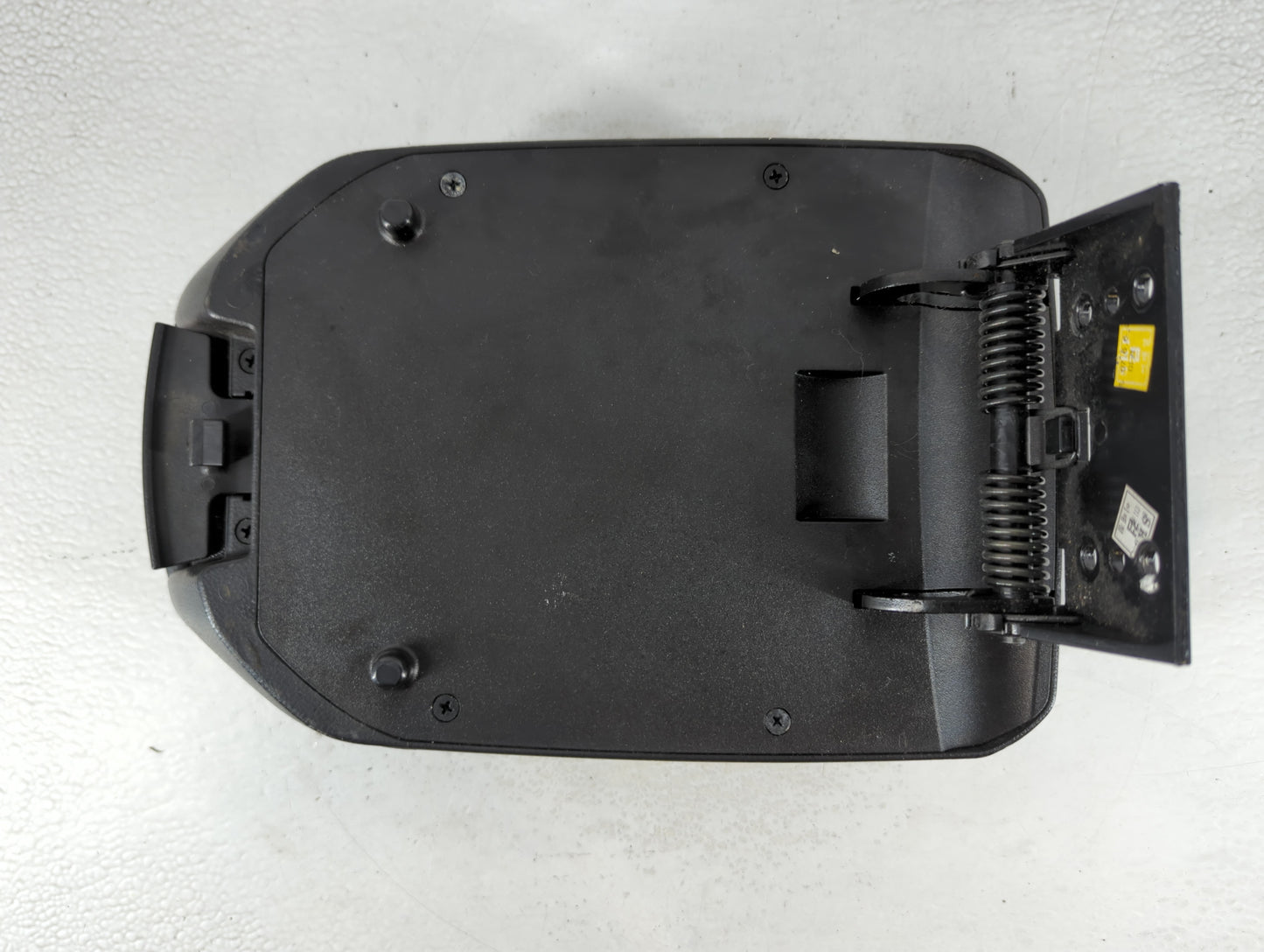 2008-2010 Saturn Vue Center Console Armrest Cover Lid Fits Fits 2008 2009 2010 OEM Used Auto Parts - Oemusedautoparts1.com