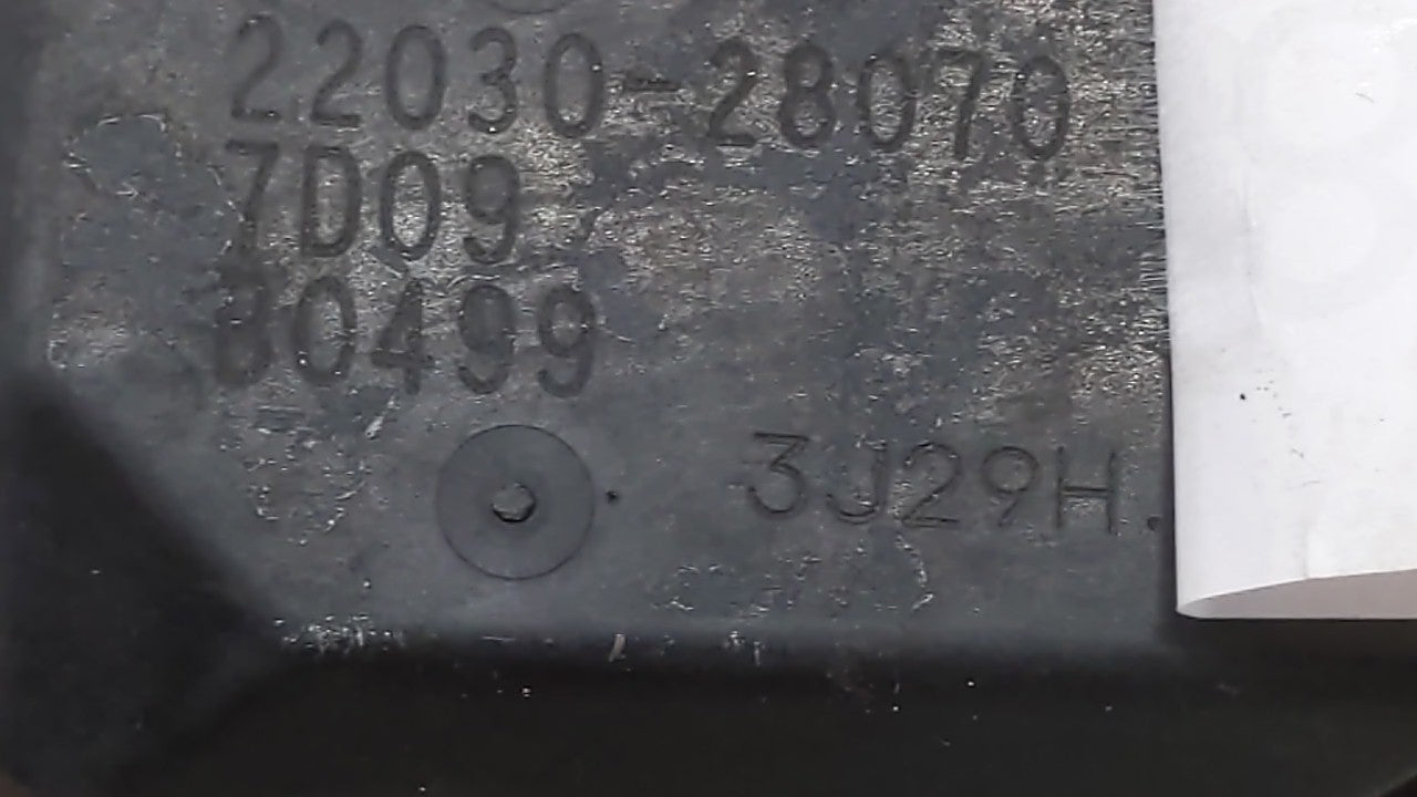2008-2015 Scion Xb Throttle Body P/N:22030-28071 22030-28070 Fits Fits 2006 2007 2008 2009 2010 2011 2012 2013 2014 2015 OEM