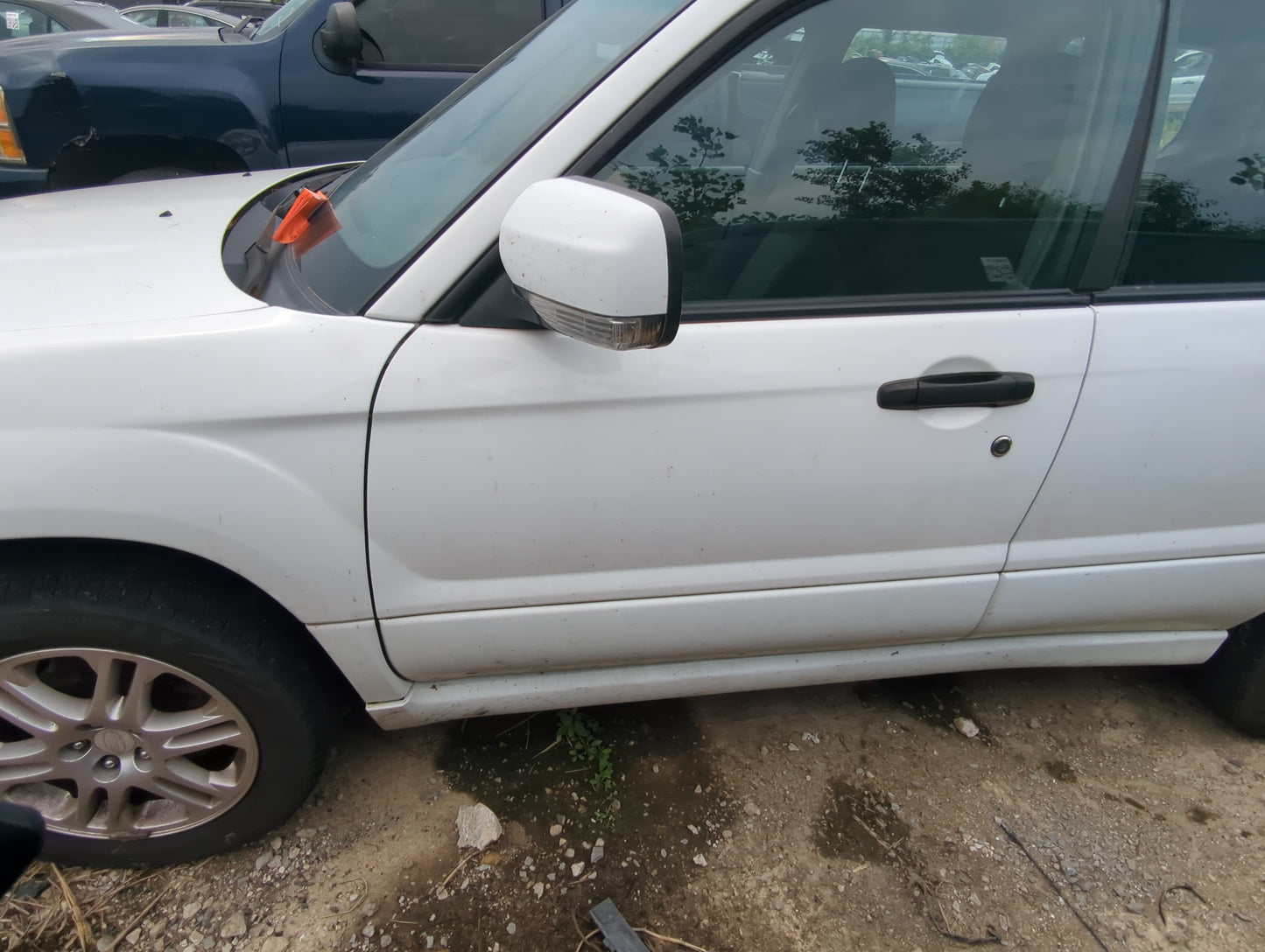 2008 Subaru Forester Driver Front Door Oem - Oemusedautoparts1.com