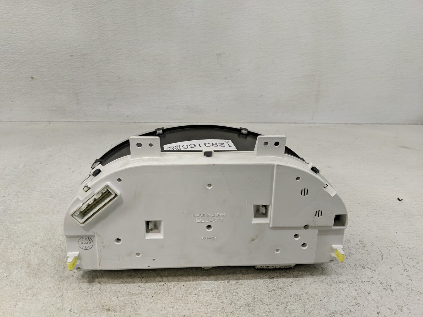 2008 Subaru Impreza Instrument Cluster Speedometer Gauges Fits OEM Used Auto Parts - Oemusedautoparts1.com