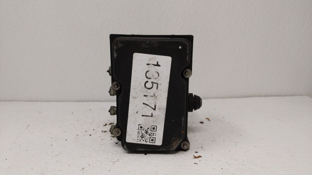 2008-2009 Subaru Impreza Anti-Lock Brake ABS Pump Module Actuator OEM Fits Fits 2008 2009 OEM Used Auto Parts - Oemusedautop