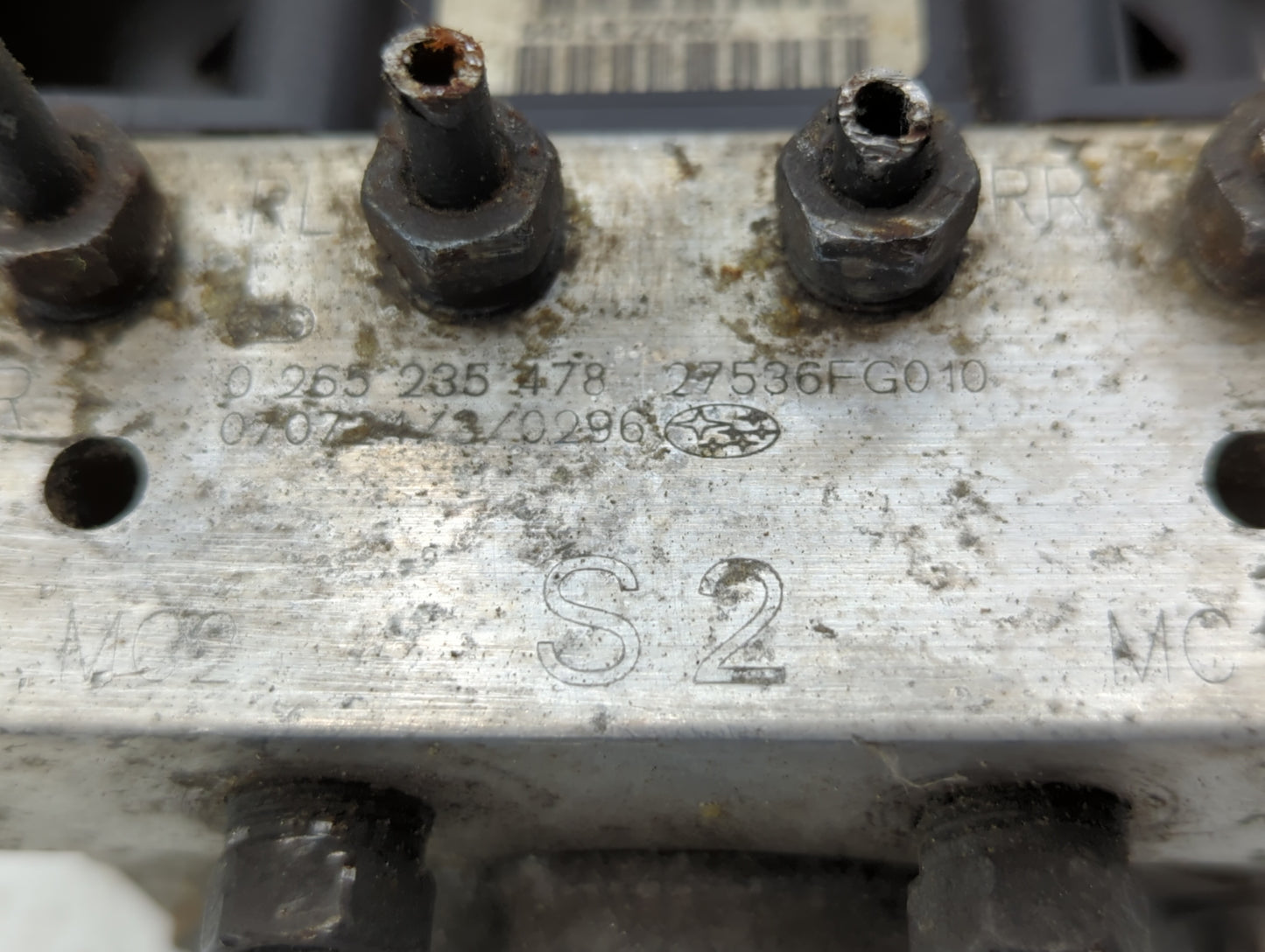 2008-2009 Subaru Impreza ABS Pump Control Module Replacement P/N:27536FG010 27534FG020 Fits Fits 2008 2009 OEM Used Auto Par