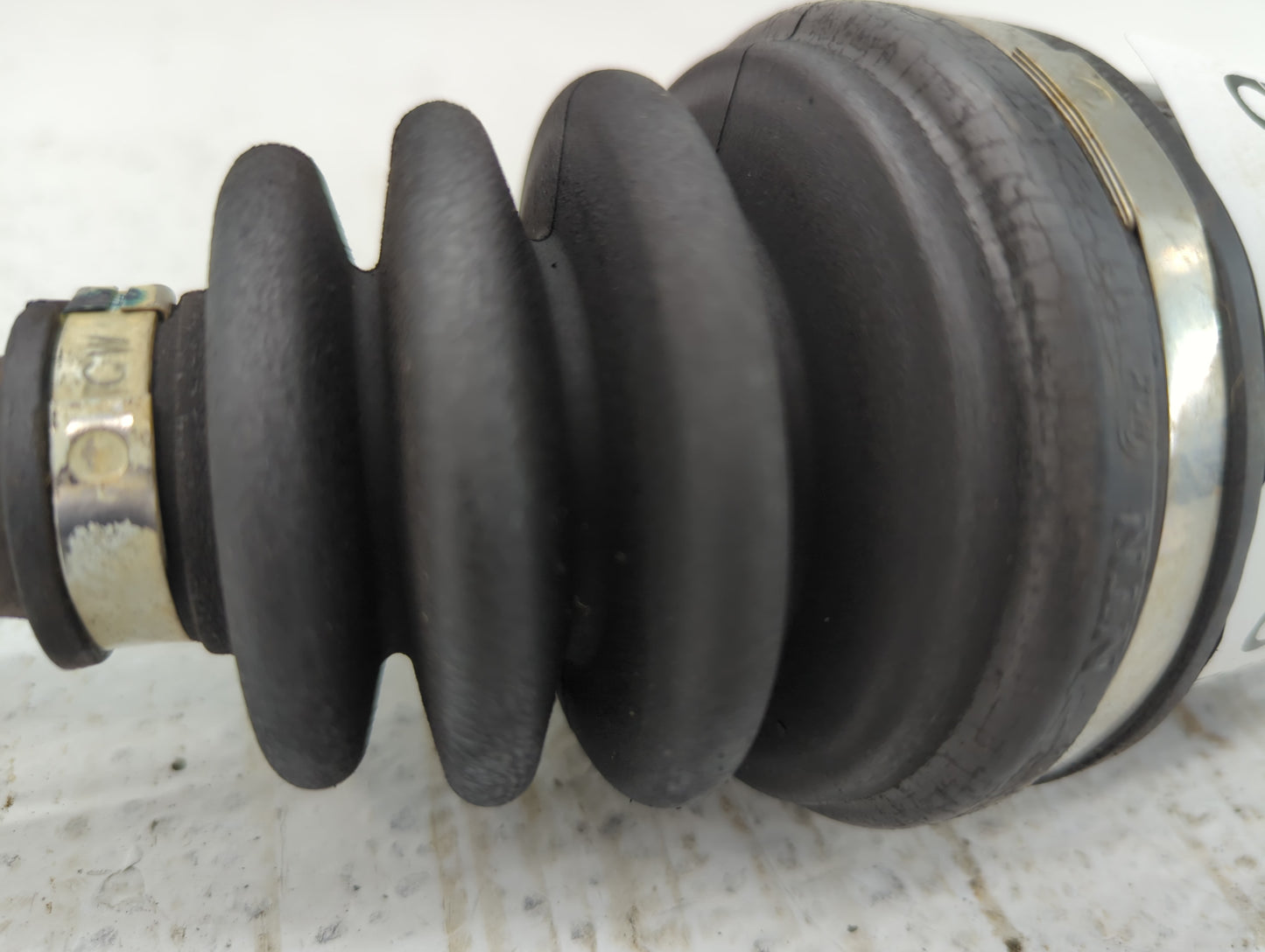 2008-2011 Subaru Impreza Axle Shaft Front Passenger Cv C/v - Oemusedautoparts1.com