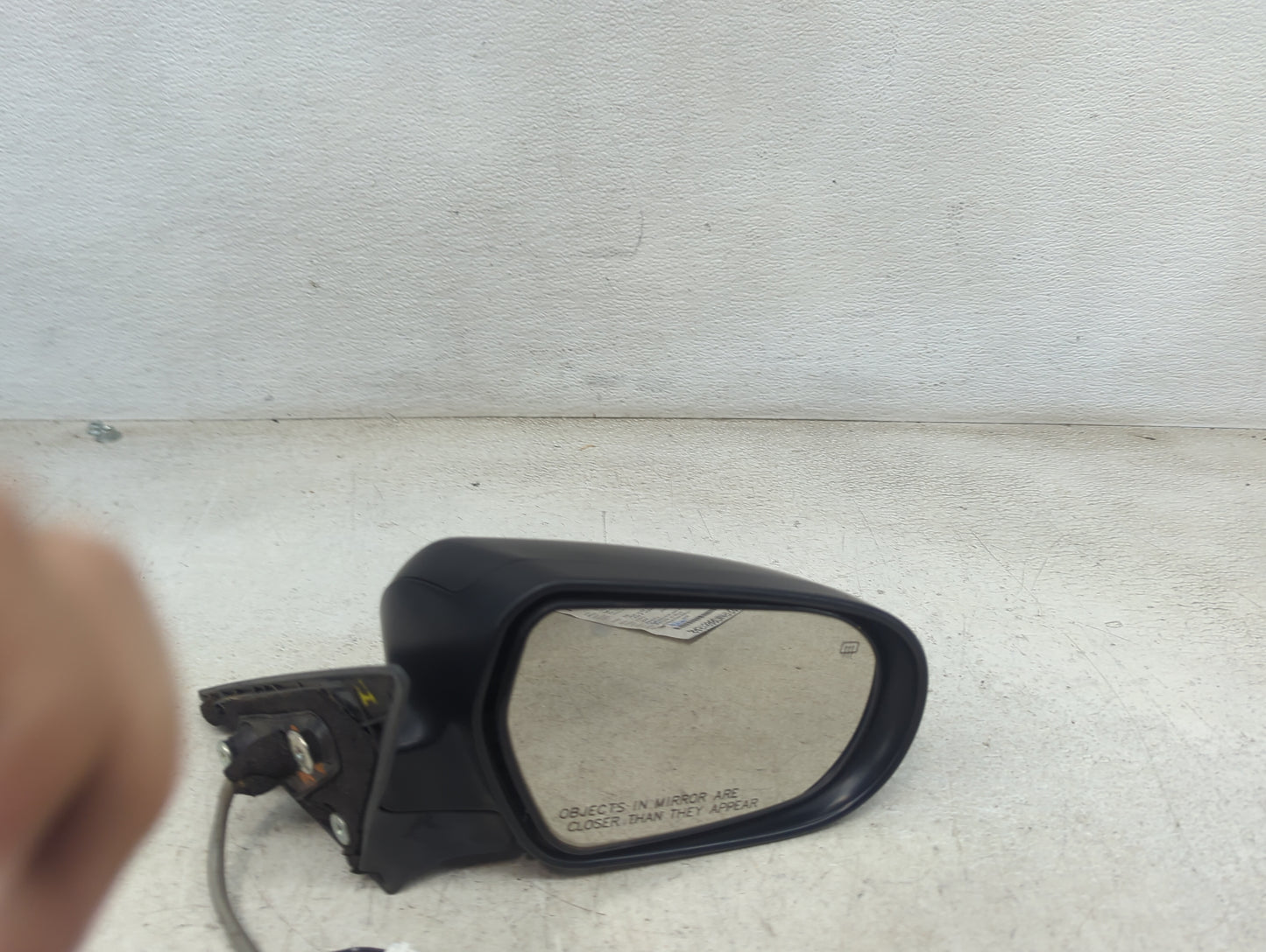 2005-2009 Subaru Legacy Passenger Side View Mirror - Right Door Mirror OEM Used - Oemusedautoparts1.com