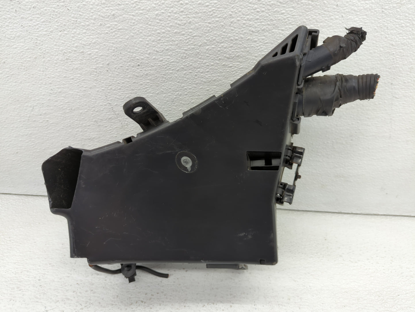 2006-2009 Subaru Legacy Fusebox Fuse Box Panel Relay Module P/N:MB502050B MB5020508 Fits Fits 2006 2007 2008 2009 OEM Used A
