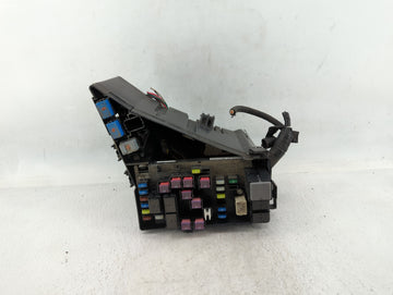 2006-2009 Subaru Legacy Fusebox Fuse Box Panel Relay Module P/N:MB502050B Fits Fits 2006 2007 2008 2009 OEM Used Auto Parts