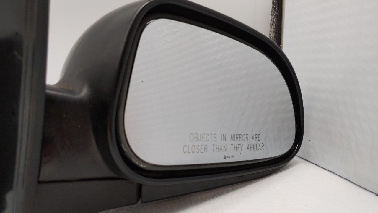 2004-2008 Suzuki Forenza Passenger Side View Mirror - Right Door Mirror OEM Used - Oemusedautoparts1.com
