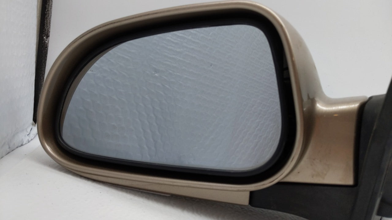 2004-2008 Suzuki Forenza Driver Side View Mirror - Left Door Mirror OEM Used - Oemusedautoparts1.com