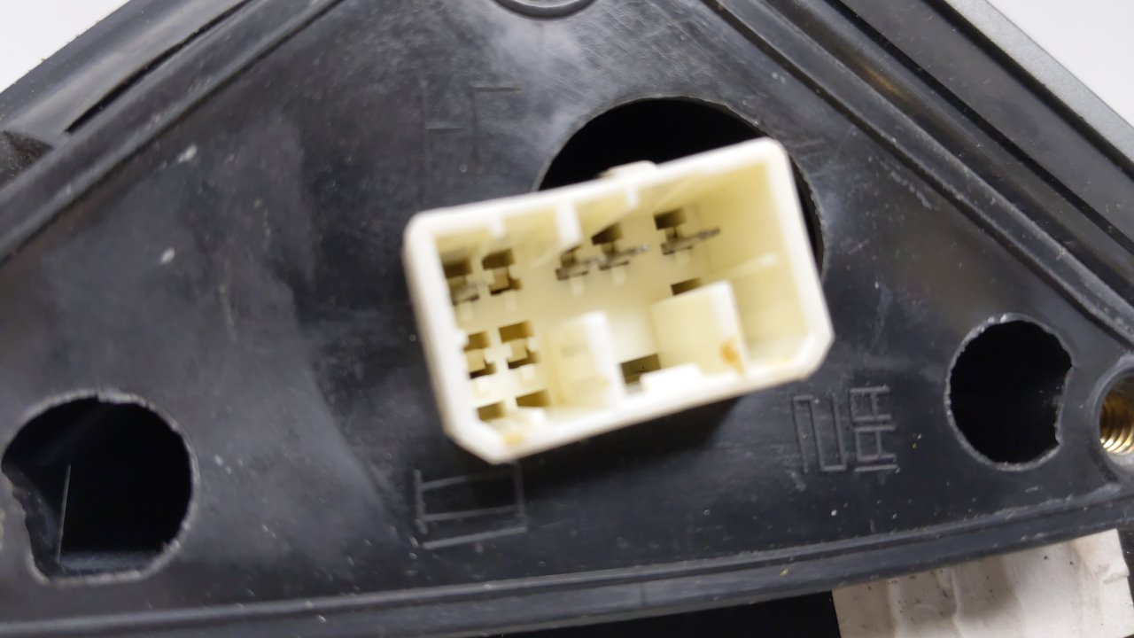 2004-2006 Suzuki Verona Side Mirror Replacement Driver Left View Door Mirror Fits Fits 2004 2005 2006 OEM Used Auto Parts -