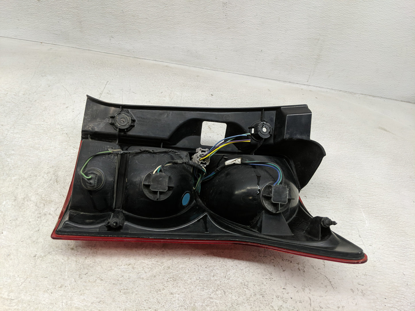 2008 Suzuki Vitara Tail Light Assembly Driver Left OEM P/N:25842440 Fits Fits 2007 2009 OEM Used Auto Parts - Oemusedautopar