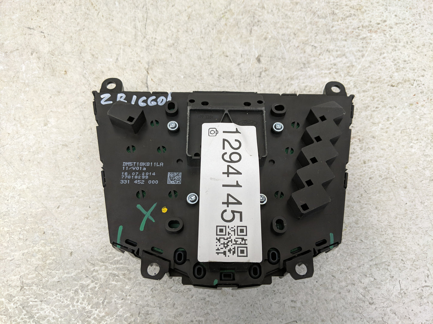 Suzuki Vitara Radio Control Panel - Oemusedautoparts1.com