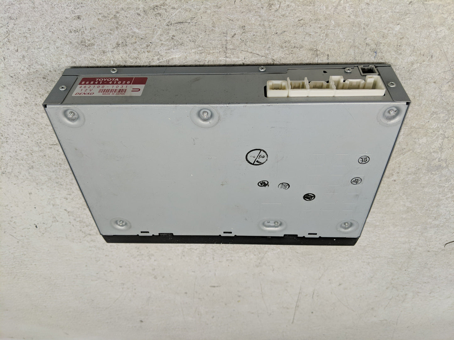 2008-2010 Toyota Avalon Information Display Screen - Oemusedautoparts1.com