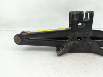 2008 Toyota Camry Spare Scissor Car Jack