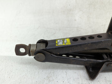 2008 Toyota Camry Spare Scissor Car Jack
