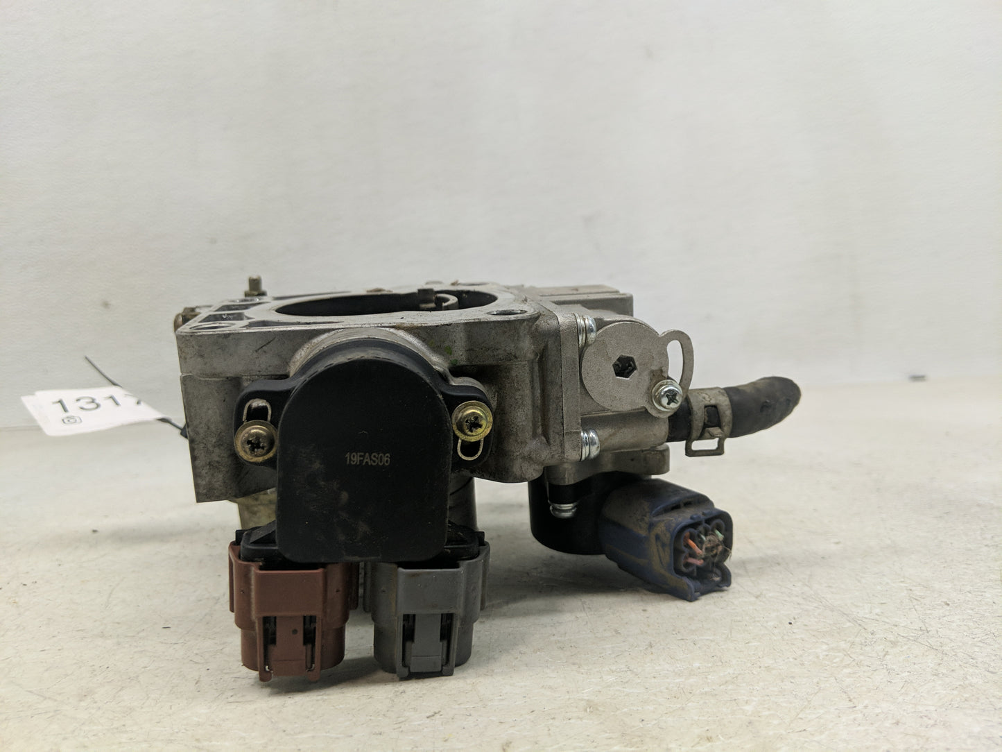 2004-2008 Toyota Corolla Air Intake Manifold Fits Fits 2004 2005 2006 2007 2008 OEM Used Auto Parts - Oemusedautoparts1.com