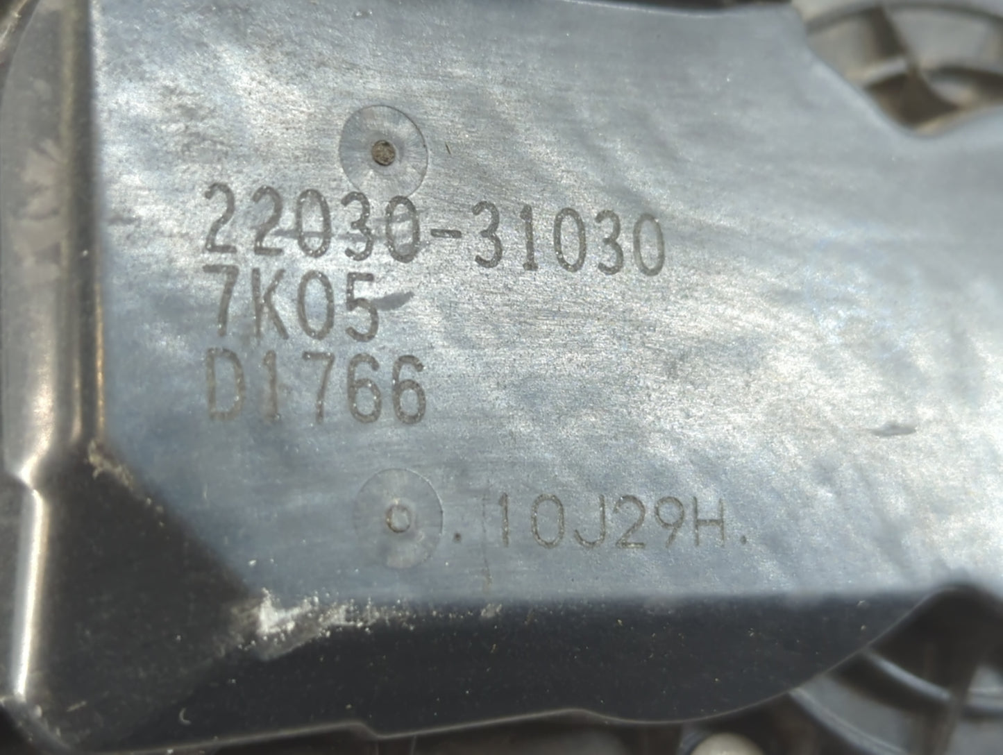 2008-2016 Toyota Highlander Throttle Body P/N:22030-31030 Fits OEM Used Auto Parts - Oemusedautoparts1.com