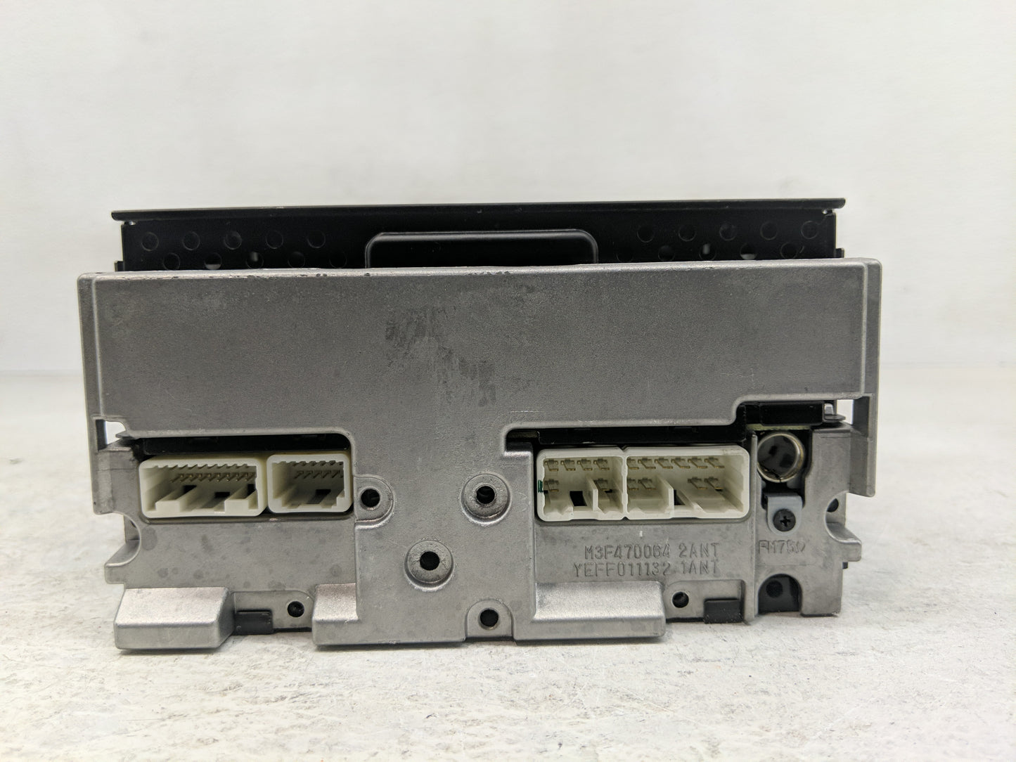 2006-2009 Toyota Prius Radio AM FM Cd Player Receiver Replacement P/N:86120-47270 Fits Fits 2006 2007 2008 2009 OEM Used Aut