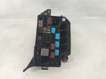 2006-2012 Toyota Rav4 Fusebox Fuse Box Panel Relay Module P/N:82662-42191 Fits Fits 2006 2007 2008 2009 2010 2011 2012 OEM Used Auto Parts