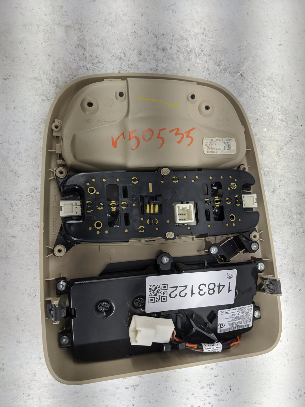 2008 Toyota Sienna Overhead Roof Console Tan - Oemusedautoparts1.com