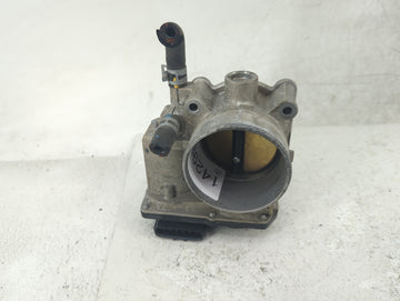 2005-2015 Toyota Tacoma Throttle Body P/N:22030-0P010 Fits Fits 2003 2004 2005 2006 2007 2008 2009 2010 2011 2012 2013 2014 2015 OEM Used Auto Parts