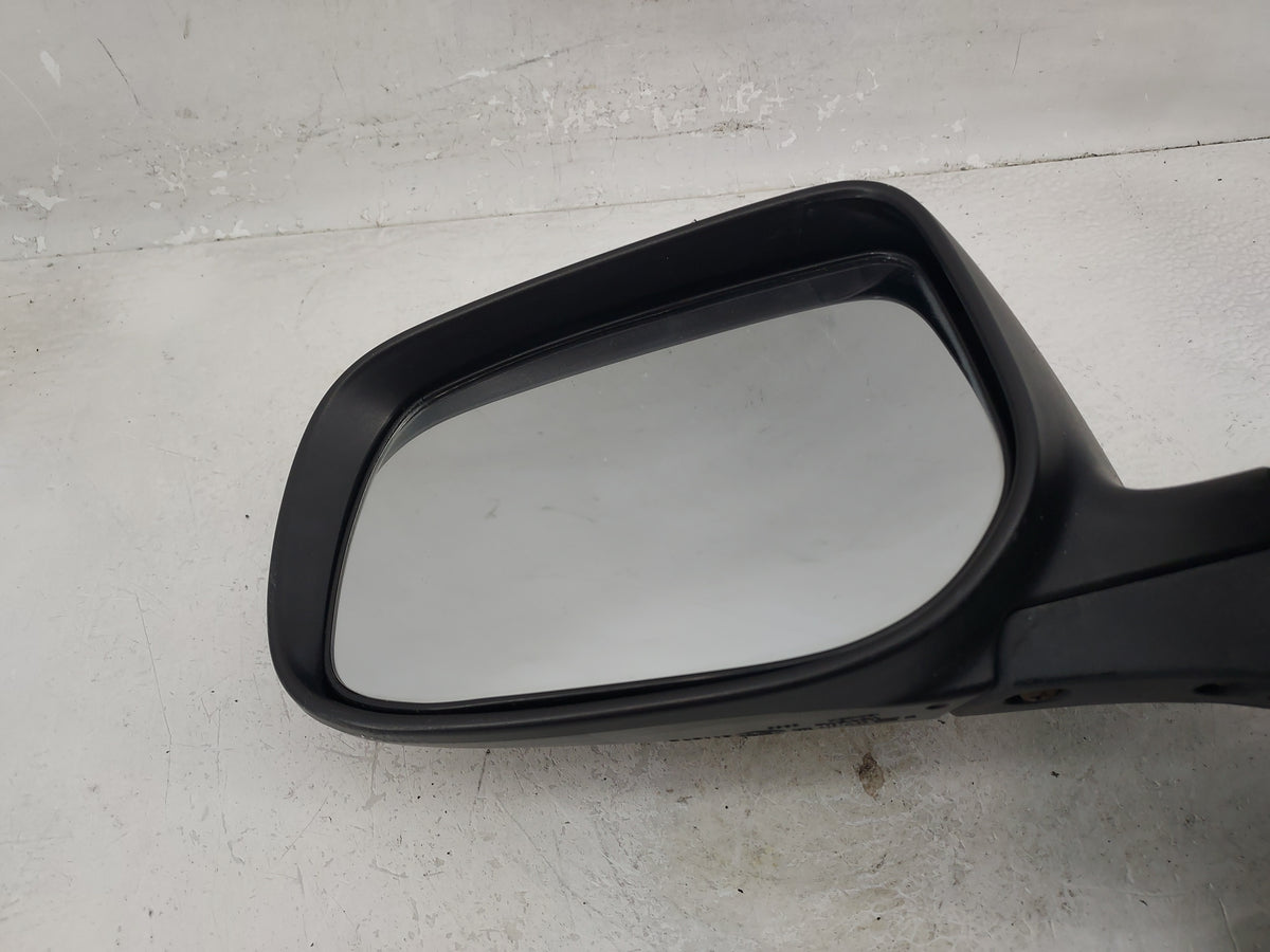 2006-2011 Toyota Yaris Driver Side View Mirror - Left Door Mirror OEM Used - Oemusedautoparts1.com