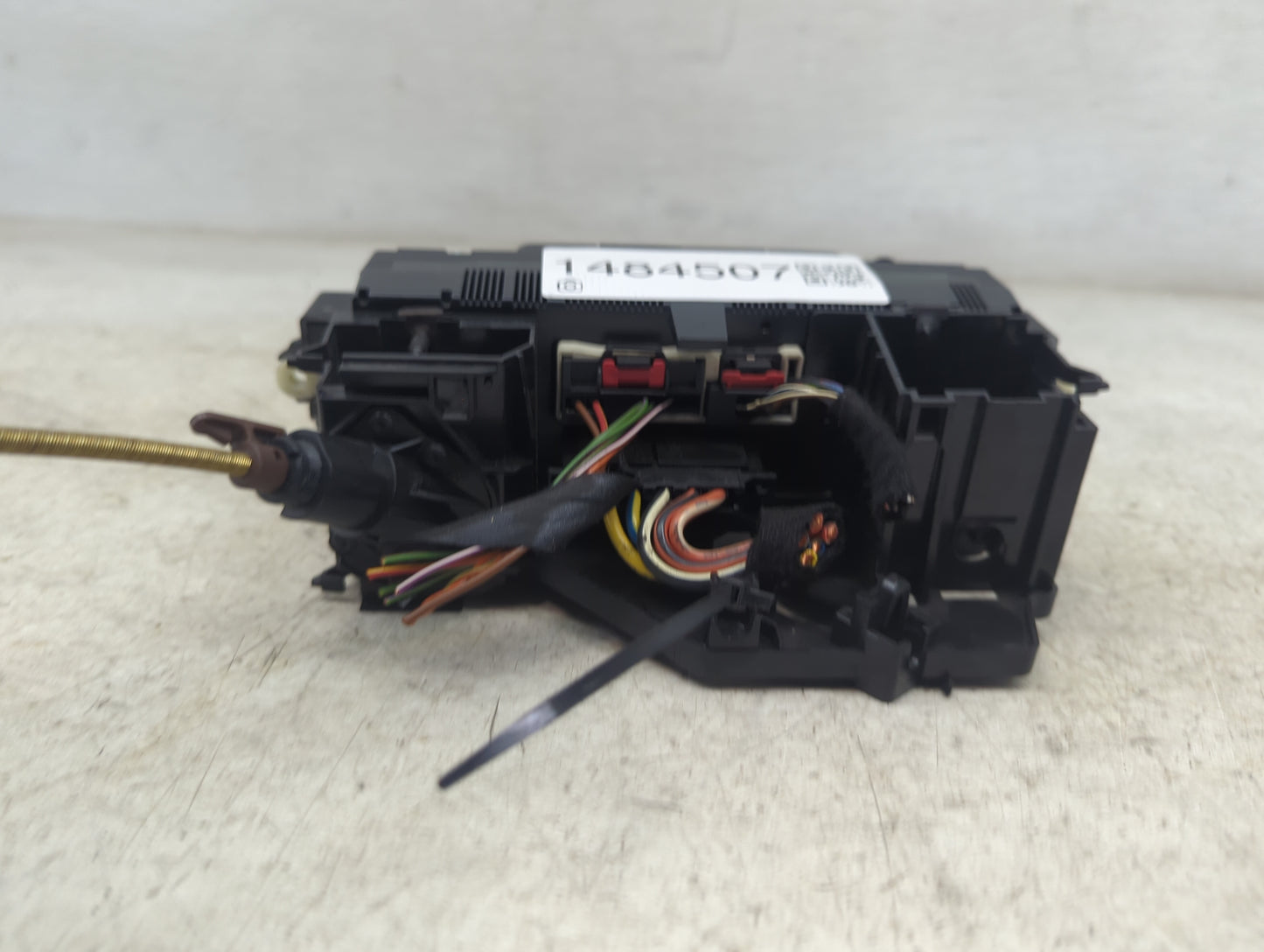 2008-2010 Volkswagen Passat Climate Control Module Temperature AC/Heater Replacement P/N:1K1820047 Fits OEM Used Auto Parts