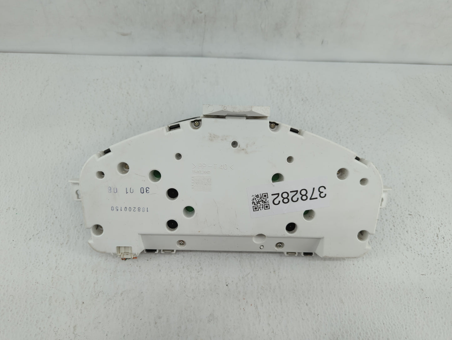 2008 Volvo V50 Instrument Cluster Speedometer Gauges P/N:30765312 31254777 Fits Fits 2009 2010 OEM Used Auto Parts - Oemused