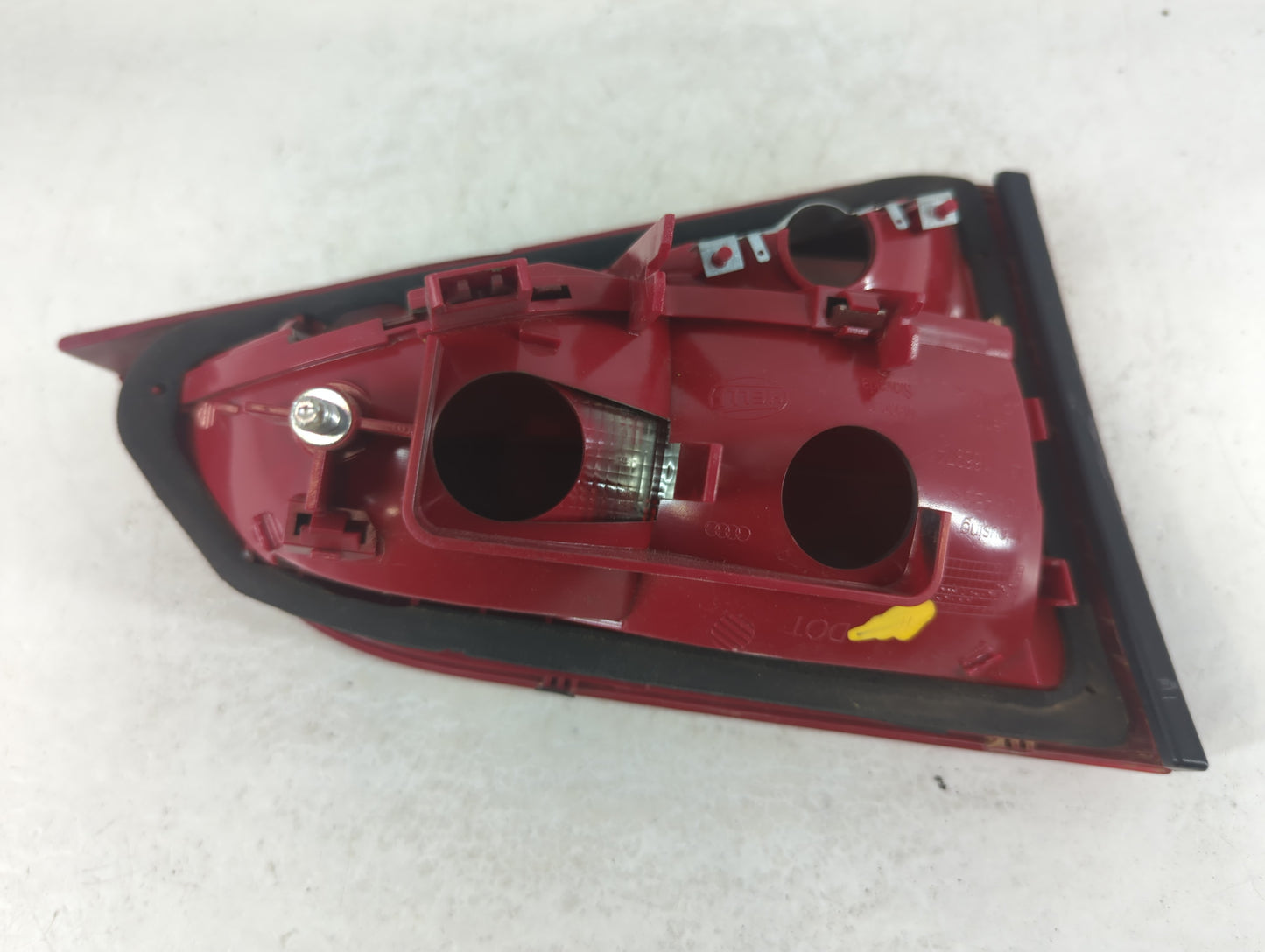 2009-2012 Audi A4 Tail Light Assembly Passenger Right OEM P/N:8K0 945 094 E Fits Fits 2009 2010 2011 2012 OEM Used Auto Part
