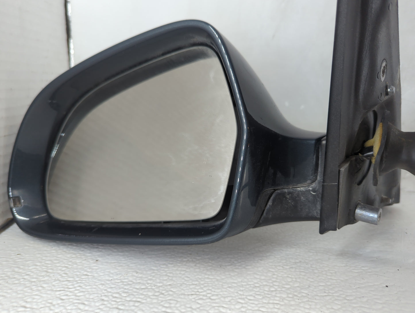 2009 Audi A4 Driver Side View Mirror - Left Door Mirror OEM Used - Oemusedautoparts1.com